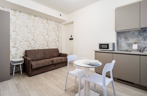 Magenta Apartment | The B Village Business