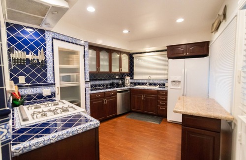Lantern District House | The Balboa - Luxury, Garden Apt with it All!