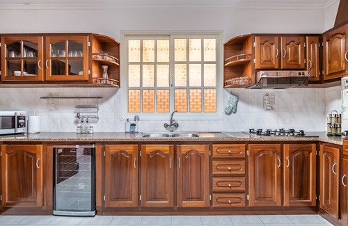 Santa Cruz Ski Chalet | The Balcony - By Wehost