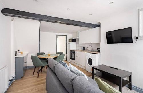 Colchester Apartment | The Barack Nest Colchester