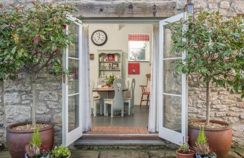 Rescorla House | The Barn at Little Resugga