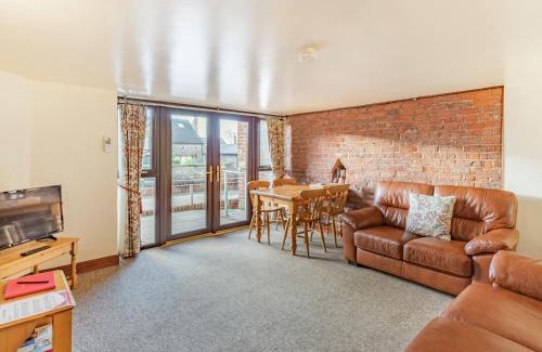 Poulton-le-Fylde House | The Barn