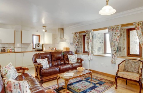 Port Talbot House | The Barn in Port Talbot