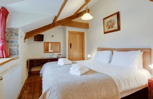 Port Talbot House | The Barn in Port Talbot