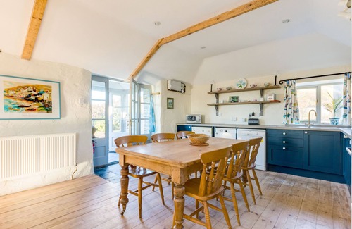 St Minver House | THE BARN, ST MINVER, pet friendly, with a garden in St Minver
