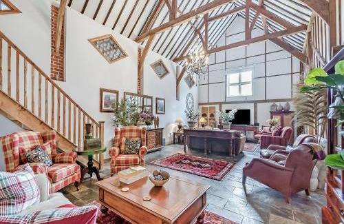 Guildford House | The Barn - Uk49371