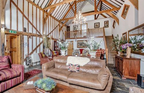 Guildford House | The Barn - Uk49371