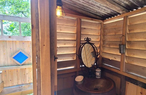 Dickinson Bed & Breakfast | The Bath House, beautiful ZEN garden glamping spot for the nature lovers.