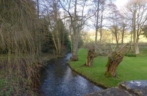 North Cerney Hotel | The Bathurst Arms