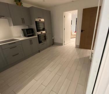 Hale Apartment | The bay apartment