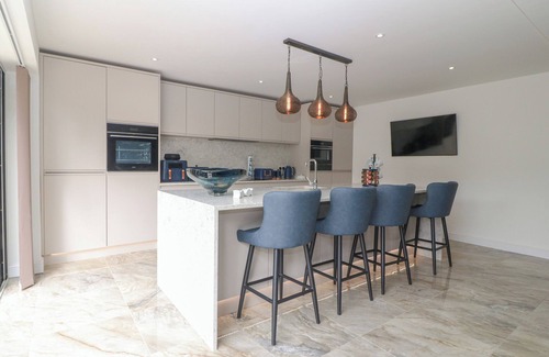 Benllech Cottage | The Bay