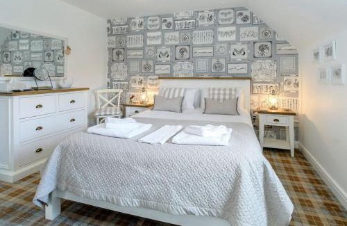 Filey House | The Bay - The Bolthole