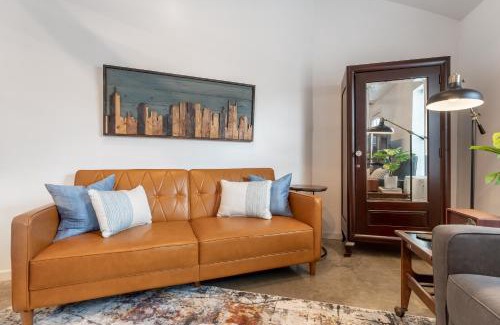 Buena Vista Apartment | The Bea Arthur by Stay Local Nashville