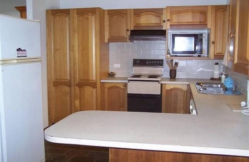 Scotts Head House | The Beach House - Pet friendly holiday home