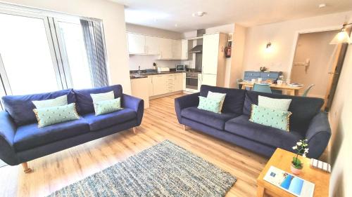 Porth Apartment | The Beach House & Porth Sands Apartments