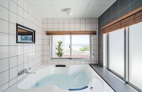 Taketomi-jima Taketomi-cho Hotel | The Beach Terrace Hotel AO Ishigaki
