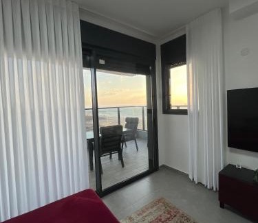 Ashdod Apartment | The Beach Tower Residence