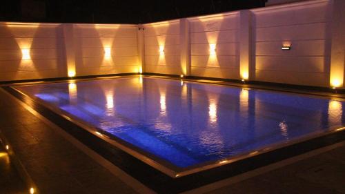 Mount Lavinia Hotel | The Beach Villa