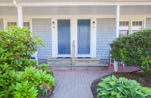 Harwich Port Condo | The Beachcomber Unit - #9
