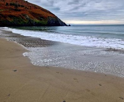 Aberystwyth House | The Beachside Retreat 3 Bedroom Pet Friendly in Clarach Bay