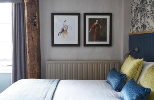 Hungerford Hotel | The Bear Hotel by Greene King Inns