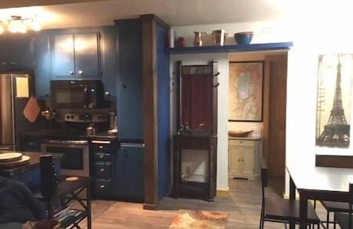 Tahoe Village House | The Bear's Den Chalet