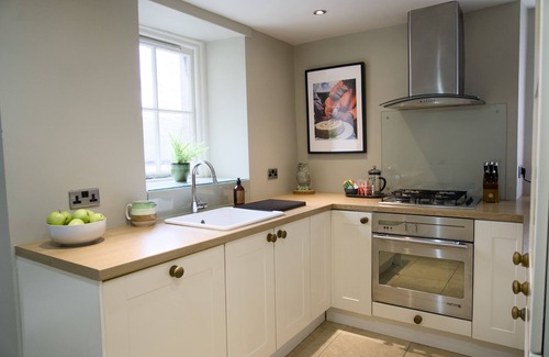 Baslow Apartment | The Beeches - Haddon Apartment 3 - Sleeps 2