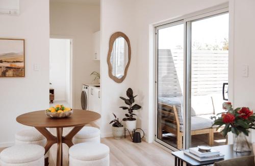 South Launceston House | The Bennett Loft, a modern Launceston hideaway
