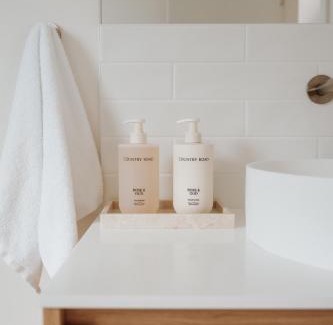 South Launceston House | The Bennett Loft, a modern Launceston hideaway