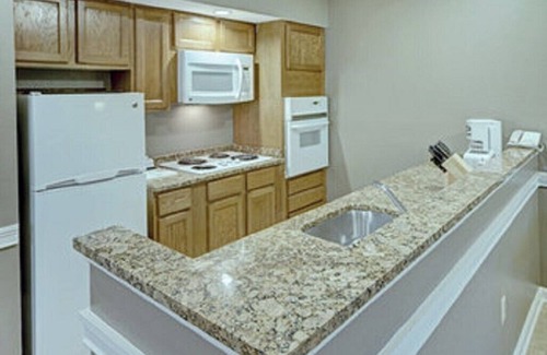 Hancock Apartment | The Berkshire's Jiminy Mountain's Club Wyndham Bentley Brook