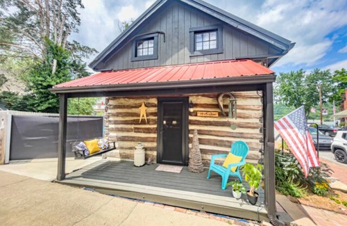 Milford Cabin | The Bertha's Log Cabin