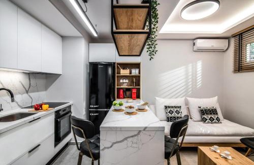 Heraklion Apartment | The Big Little One. Stylish & convenient apartment