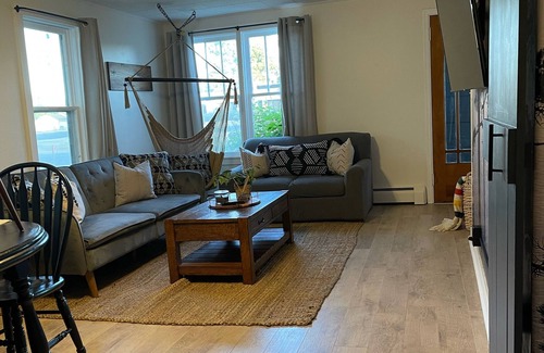 Crosby House | “The Biking Bungalow” only 2 blks from Cuyuna bike trails and downtown Crosby!