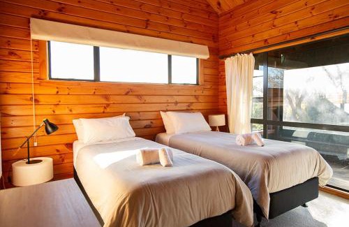 Takaka House | The Birds Nest - Nestled Hideaway