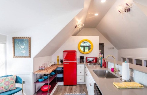 East Central Condo | "The Birds Nest" - Sugar House / SLC