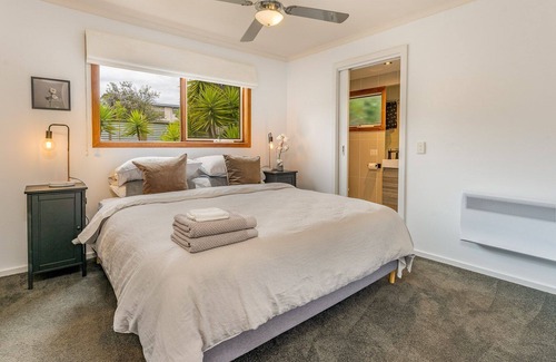 Sunset Strip House | The Birkdale with heated inground pool