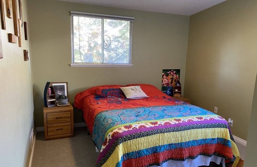 Mount Olympus Apartment | The Bloom Room Suite, with great mountain access