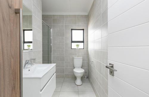 Tshwane Apartment | The Blyde Luxurious Villa
