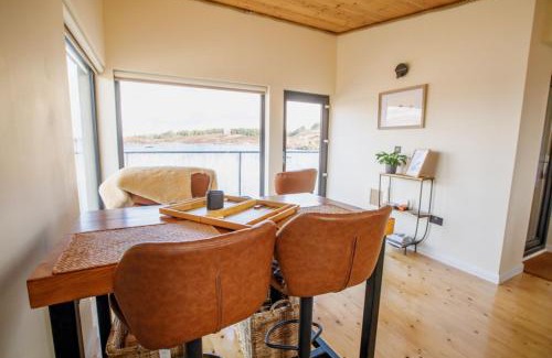 Tomich House | The Boathouse
