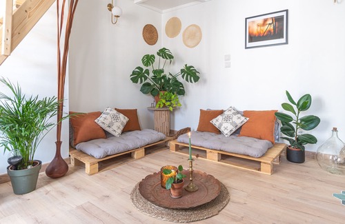 Sainte Marie - Saint Leon House | The Bohemian House