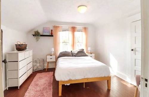 Wyoming House | ~The Boho Vibe House~Hot Tub~Free Parking!