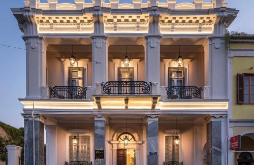 Patras Hotel | The Bold Type Hotel, a Member of Design Hotels