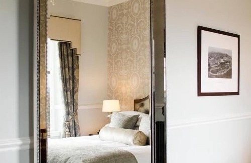 West End Hotel | The Bonham Hotel