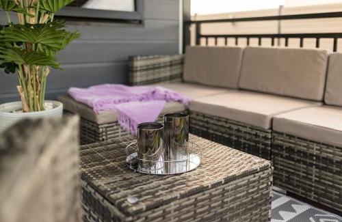 Newry House | The Border Lodge