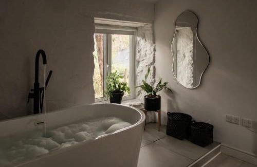 Llangefni House | The Bothy - A secluded and romantic rural retreat