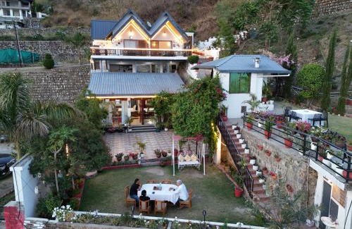 Bullawala Hotel | The Bougainvillea Retreat - A Luxury Private Pool Villa in Dehradun