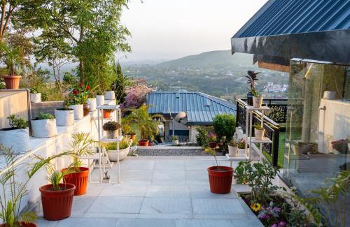 Bullawala Hotel | The Bougainvillea Retreat - A Luxury Private Pool Villa in Dehradun