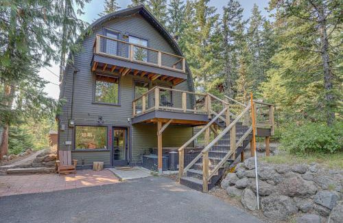 Government Camp House | The Bow Roof Cabin - Meredith Lodging