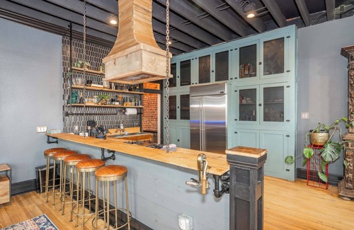 Blanchester House | The Brick Dachshund - Chic for 9