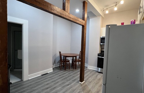Downtown Apartment | The Broad Apartment - 1.3 miles from the medical District